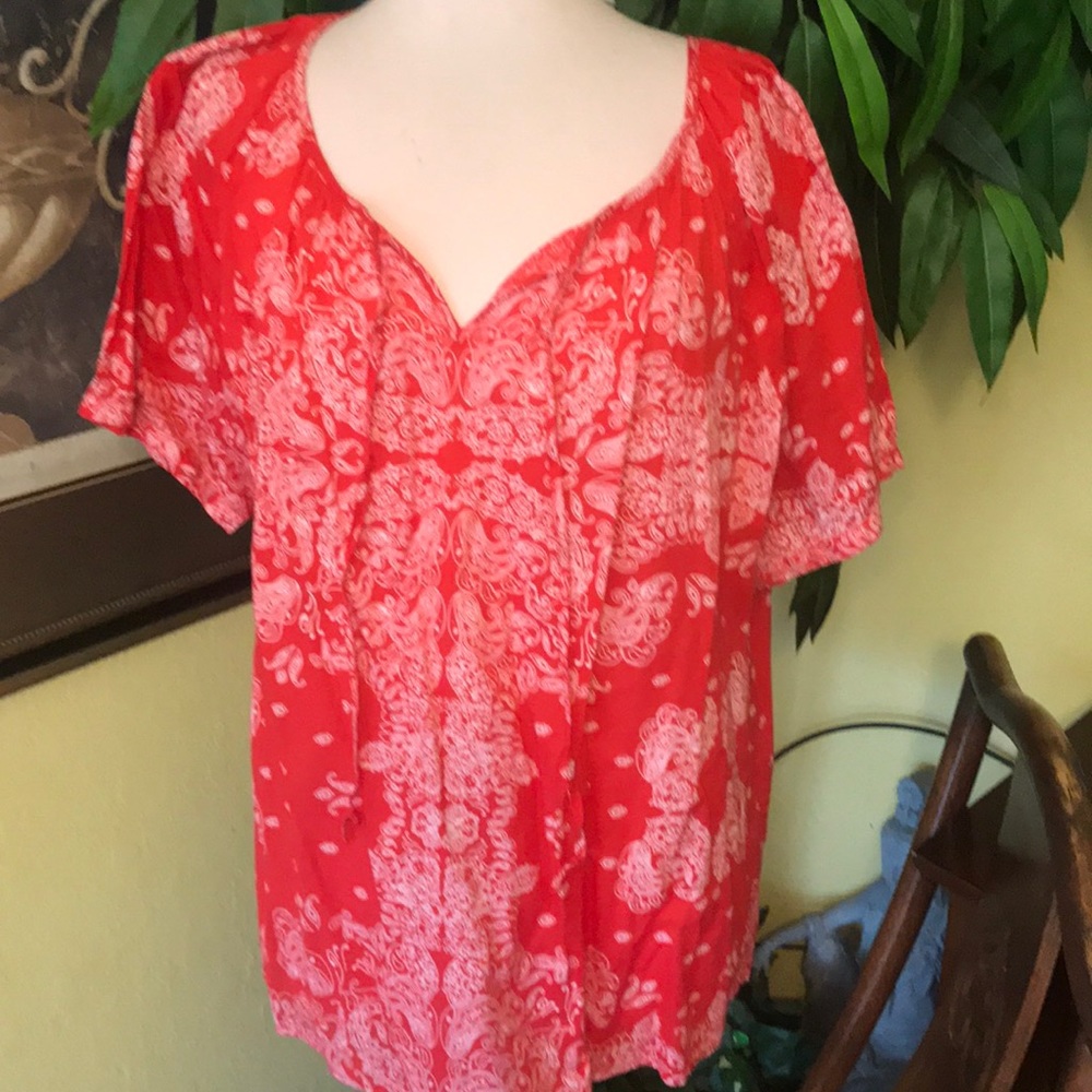 Handkerchief Inspired Top Women’s 1X